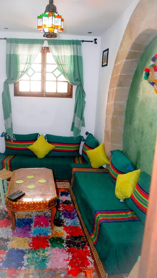 شقق مغربية صغيرة مرتبة بشكل جميل وذوق تقليدي