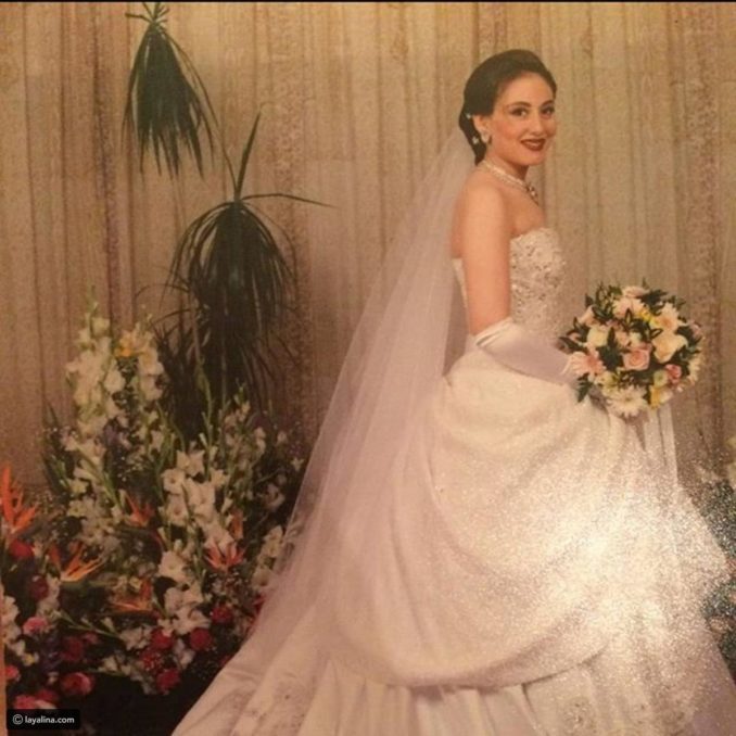 ريهام سعيد تفاجئ الجمهور بصورة من زفافها