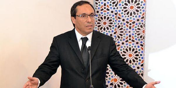 إصابة وزير التجهيز والنقل عبد القادرة اعمارة بفيروس "كورونا"
