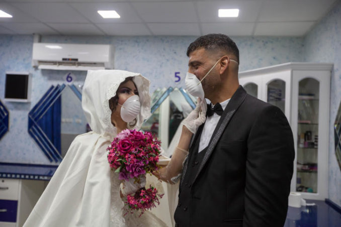 قضى 16 سنة في السجن..الأسير إسحق يتزوج رغم أزمة كورونا بعد اعتناقه الحرية في القدس