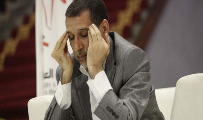 الرئيس سعد الدين العثماني يذرف الدموع في البرلمان بسبب وفيات فيروس كورونا