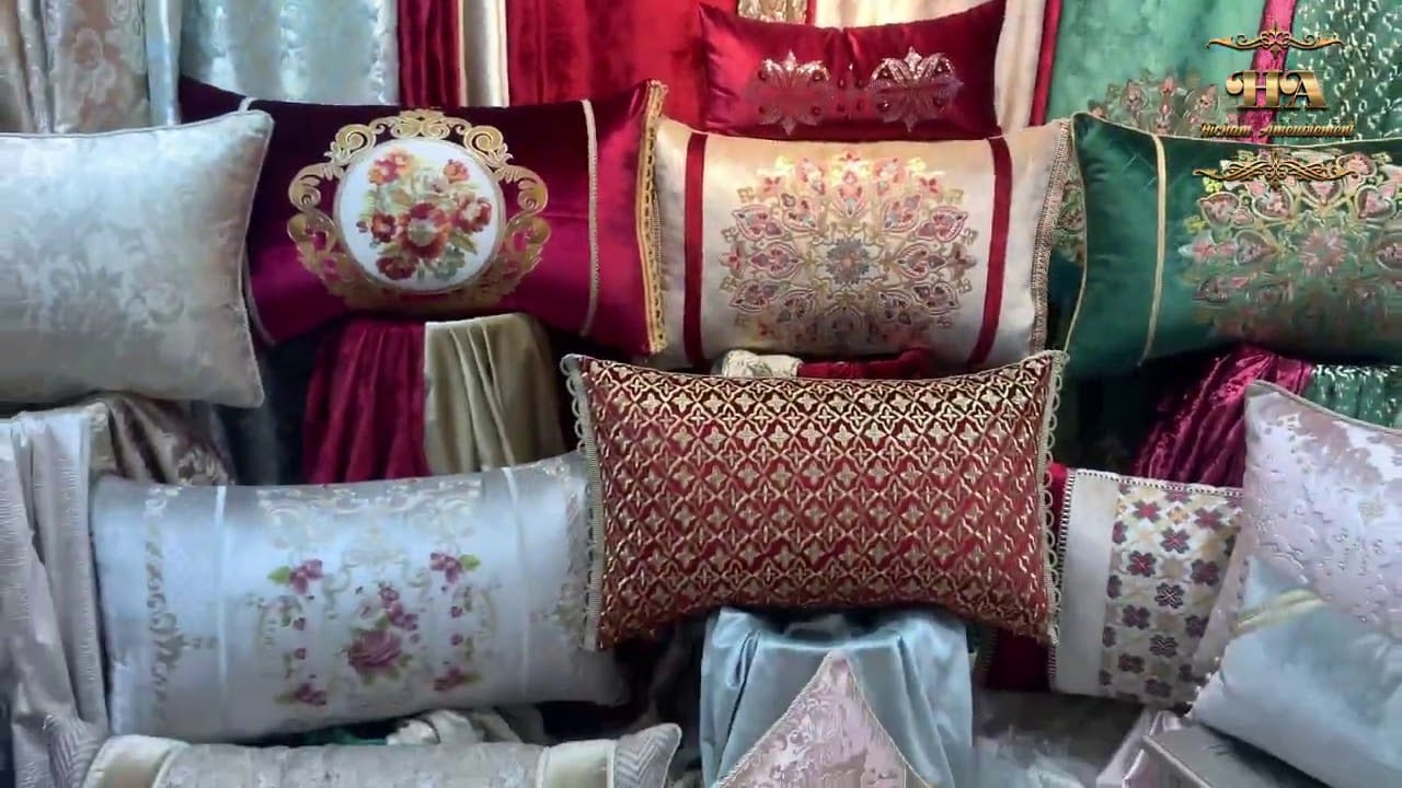 تشكيلة من الطلامط العصرية والتقليدية للصالون المغربي