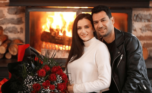 ايمان الباني تحتفل بعيد ميلاد زوجها الممثل التركي مراد يلديريم