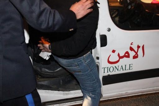 الشرطة بمدينة البيضاء تعتقل أربعينيا أضرم النار في جسد زوجته