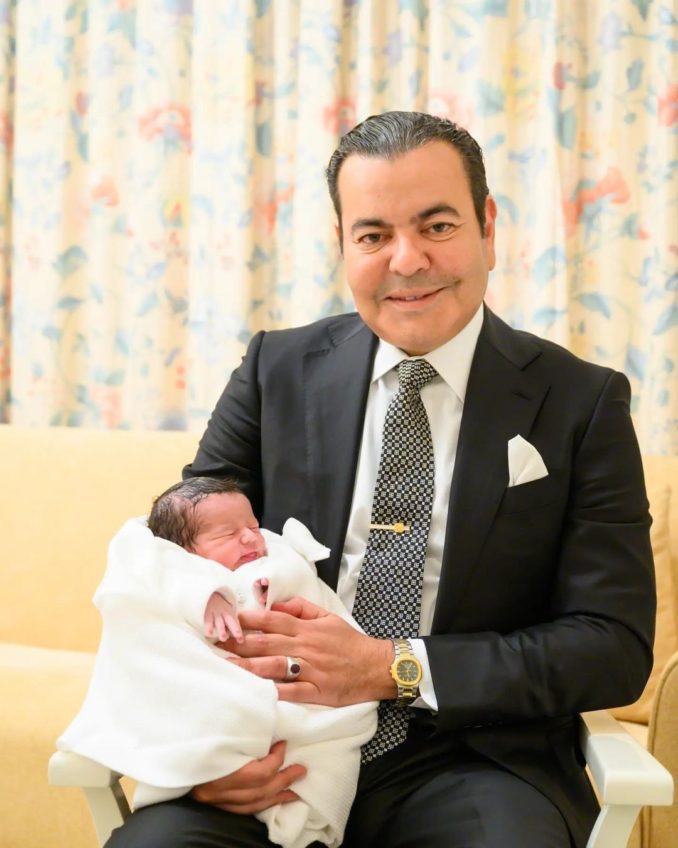 الأمير مولاي رشيد يرزق بمولود جديد
