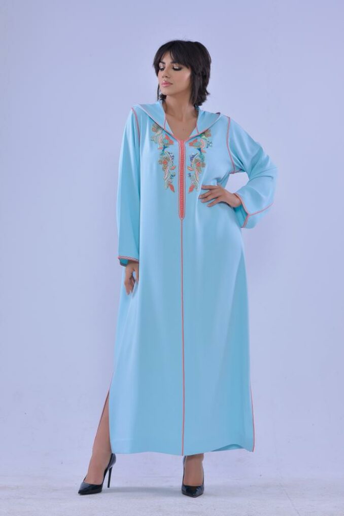 بالصور : مصممة الأزياء هدى علمي تطرح مجموعتها لشهر رمضان