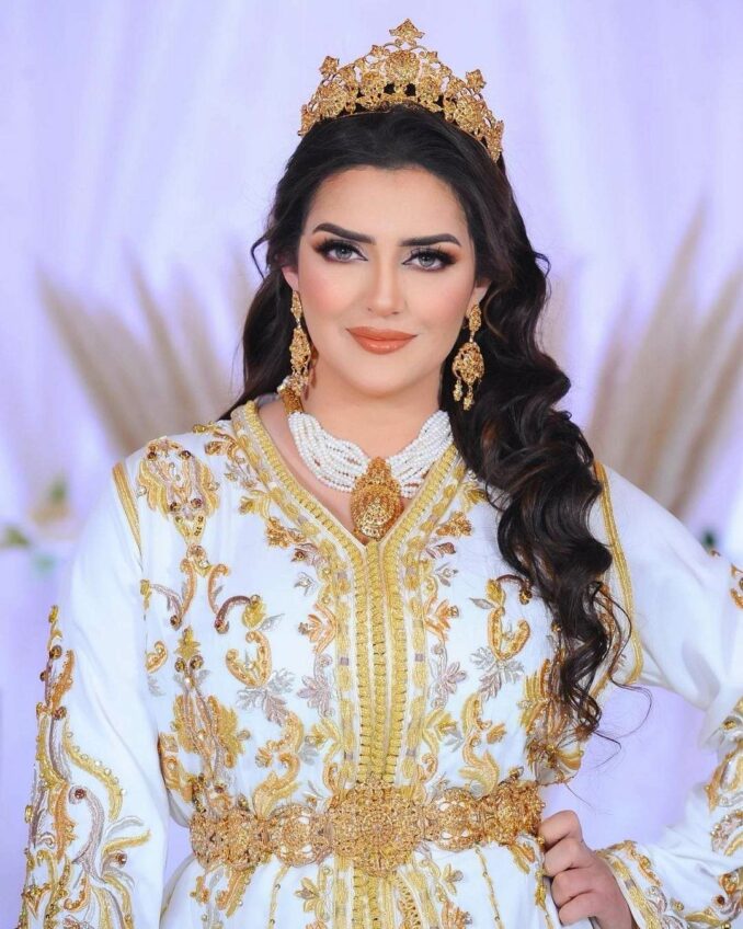 اطلالات نرجس الحلاق الجميلة بتكشيطة العروس المغربية