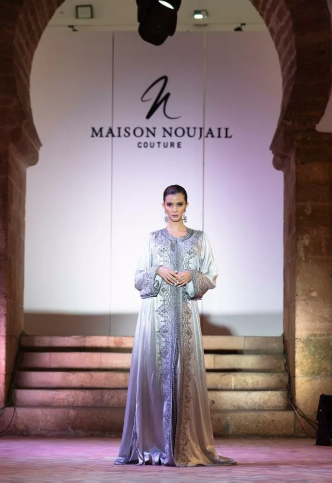 دار نوجيل للأزياء تقدم تشكيلة راقية من القفاطين المغربية الأصيلة