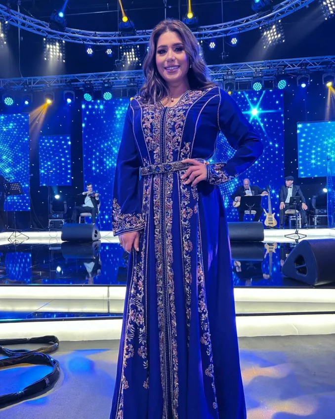 اطلالات مختلفة للفنانة هدى سعد بالقفطان المغربي