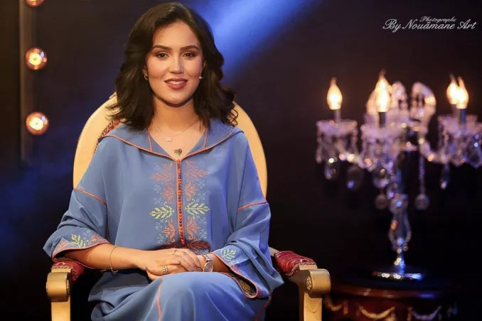 اطلالات راقية للفنانة هند بنجبارة بالجلابة المغربية