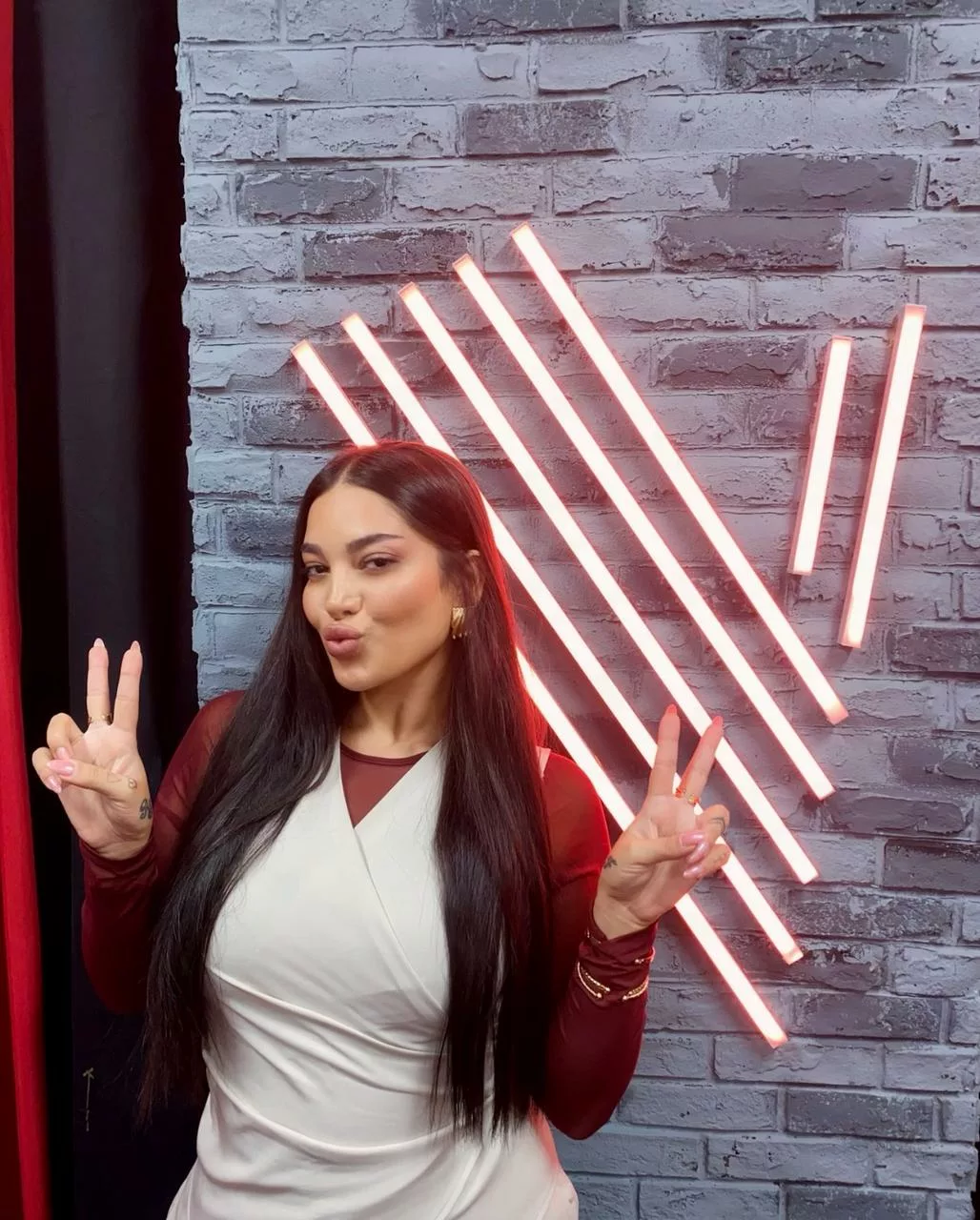 من عالم الجمال إلى ساحة الموسيقى: Aiia تتألّق كأبرز أصوات The Voice