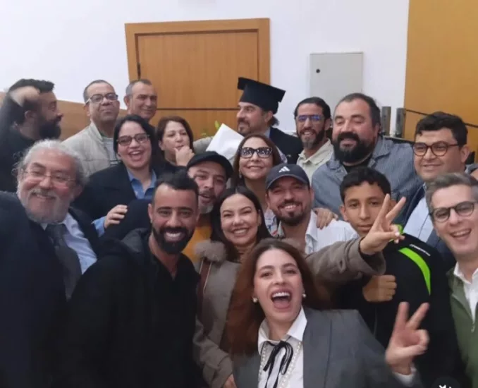 قدس جندل تحتفي بحصول زوجها ياسين أحجام على شهادة الدكتوراه قدس جندل تحتفي بحصول زوجها ياسين أحجام على شهادة الدكتوراه