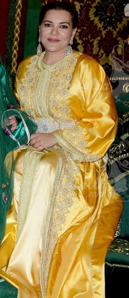 الأميرات المغربيات متألقات باللباس المغربي التقليدي