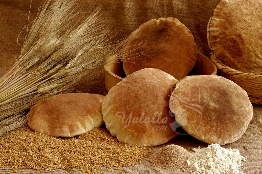 طريقة تحضير الخبز العربي باتقان ونجاح