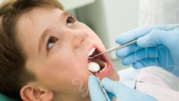 ثلاث علاجات من صنع الطبيعة لتسوس الأسنان و الامها...للأطفال و الكبار