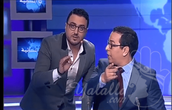 فيديو رشيد العلالي يفاجئ مقدم نشرة الأخبار...و السبب