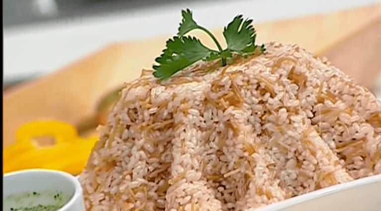 طبق أرز متكامل،لذيذ و في عشرين دقيقة فقط