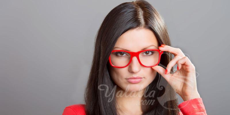 دليلكم في اختيار النظارات الشمسية و الطبية المناسبة لشكل وجهكم
