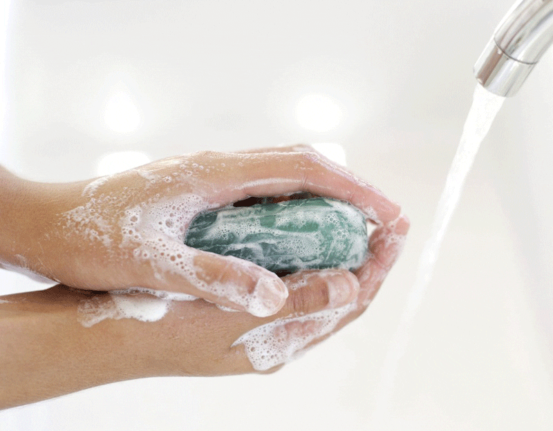 الطريقة الصحيحة لغسل اليدين التي تقضي على جميع انواع البكتيريا