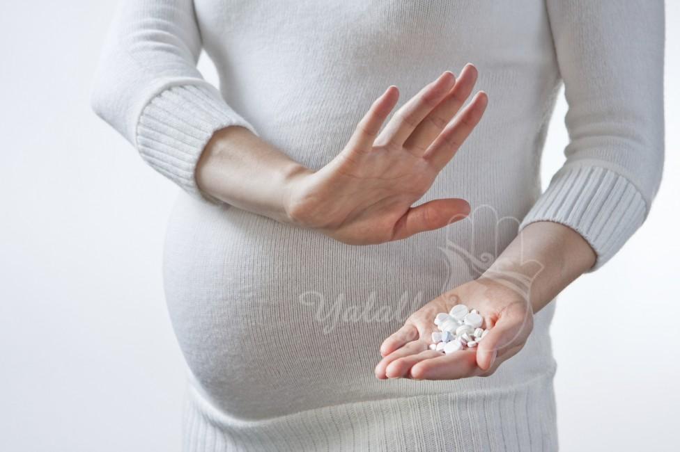 المكملات الغذائية أثناء الحمل هل تضر بصحة الأم و الجنين؟