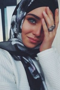 large_large-fustany-hijab-wrap-ideas-for-square-face-07