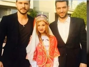 صور جديدة من حفل خطوبة المغربية إيمان الباني و مراد في تركيا