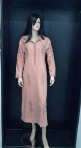 اخر موديلات الجلابة المغربية 2017 بتصاميم بسيطة و أنيقة من تصميم لالة سناء اخر موديلات الجلابة المغربية 2017 بتصاميم بسيطة و أنيقة من تصميم لالة سناء