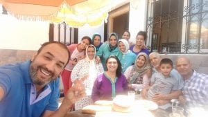صور : زوجة رشيد الوالي تنشر أحدث الصور التي تجمعها بأسرتها والعائلة في العيد