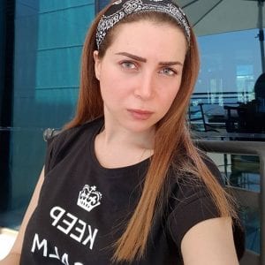 مي عز الدين تقوم بعملية تجميل لأنفها...شاهدوا كيف أصبحت!! مي عز الدين تقوم بعملية تجميل لأنفها...شاهدوا كيف أصبحت!!