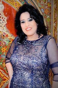 بالصور : نجاة عتابو الفنانة التي تعبر عن المرأة المغربية في إطلالاتها المتنوعة والمتعددة!!