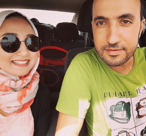بالصور : زوجة الفنان عصام كمال تتميز بإطلالاتها الحديثة رفقة زوجها وابنها...كيف جاتكم ؟؟
