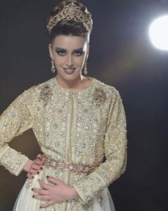 اخر صيحات التنكاف و القفطان و تسريحات الشعر للعروس المغربية
