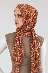 تشكيلة من لفات الحجاب اليومية