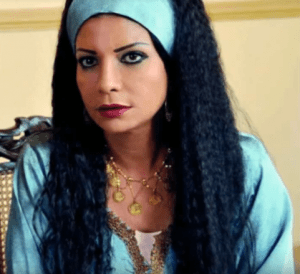 نجمات تزوجن بشباب أصغر منهن إحداهن بفارق 30 عاما...اخرهن سمية الخشاب بفارق 15 عاما نجمات تزوجن بشباب أصغر منهن إحداهن بفارق 30 عاما...اخرهن سمية الخشاب بفارق 15 عاما