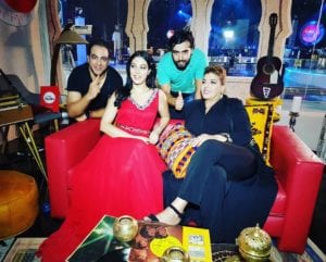 الفنانة حياة الإدريسي تفاجئ جمهورها باطلالة شبابية راائعة الفنانة حياة الإدريسي تفاجئ جمهورها باطلالة شبابية راائعة