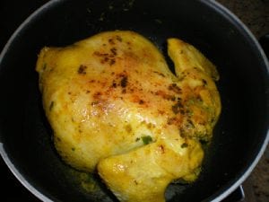 الطريقة لي تعلمتها من واحد الطباخة مراكشية بالصور ...باش كيجني الدجاج شهوة منو فحال ديال العرسات!!  