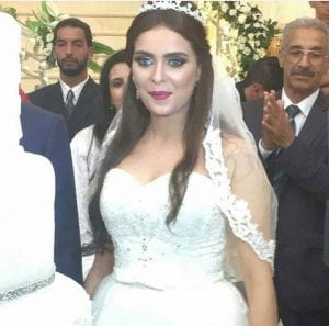 بالصور : نخبة من الفنانات المغربيات بفستان الزفاف الأبيض ...فمن الأجمل بينهن ؟؟