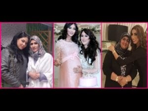 بالصور : أمهات النجمات المغربيات يشعلن مواقع التواصل الاجتماعي بجمالهن القريب من بناتهن