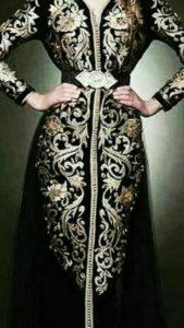 بالصور:الطرز يتربع على عرش الموضة بأجمل الموديلات و أحدثها على الاطلاق