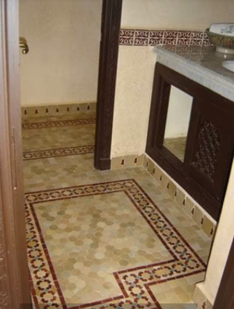 ديكور حمامات مغربية بالزليج التقليدي