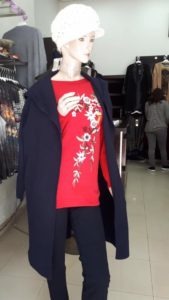 ستيلات جديدة و أنيقة من أزياء الربيع في المحلات المغربية