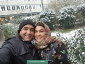 بالصور...رشيد الوالي يستمتع بثلوج باريس رفقة زوجته في أجواء راااائعة