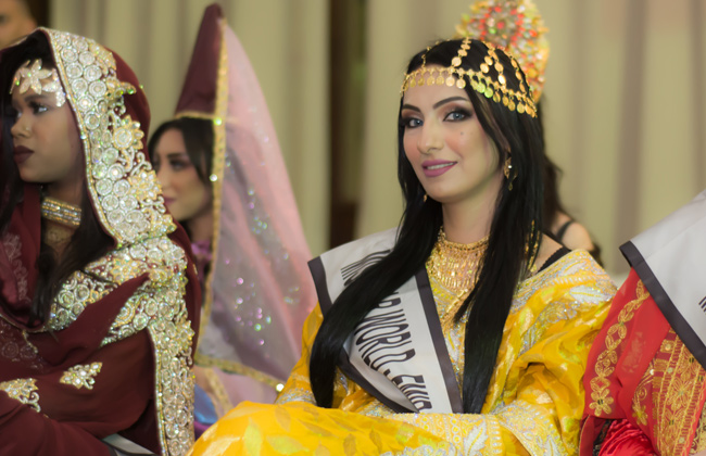 ملكة جمال الإمارات تعتذر للمغربيات بعد وصفهن ب البسيطات