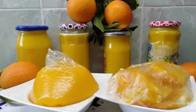 عصير البرتقال بدون مرورة مع طريقتين لتصبيره وتخزينه طيلة السنة