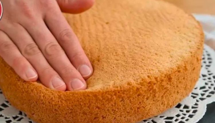 أسهل وأبسط طريقة لعمل الكيكة الأسفنجية بمقادير مضبوطة مع سر نجاحها