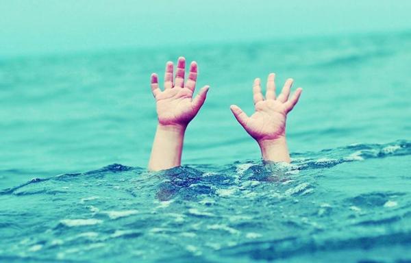مثير..شاب ينقد فتاة من موت محقق بعدما ألقت بنفسها في قناة مائية نواحي أزيلال
